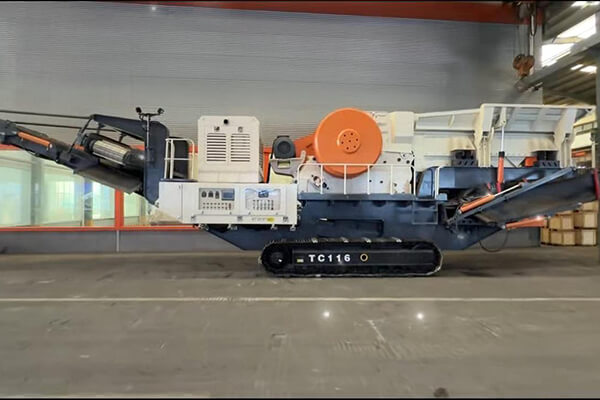 Track-Mounted Mobile Crusher and Wheel-Mounted Portable Crusher on-site video